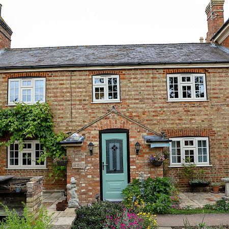 Woodleys Cottage Woburn Sands Dış mekan fotoğraf